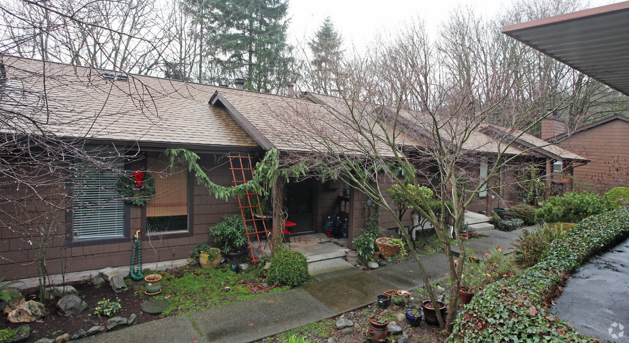 Primary Photo - cottage creek apartments