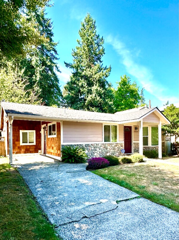 Foto principal - 14019 Wayne Pl N