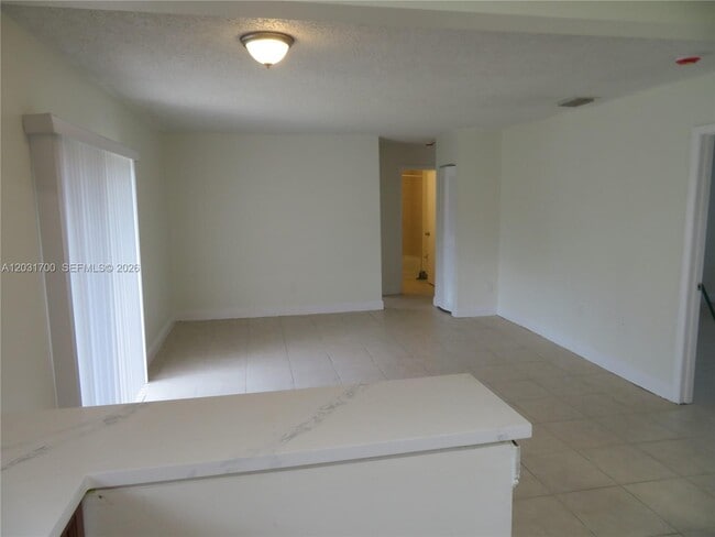 Building Photo - 26231 SW 141st Pl