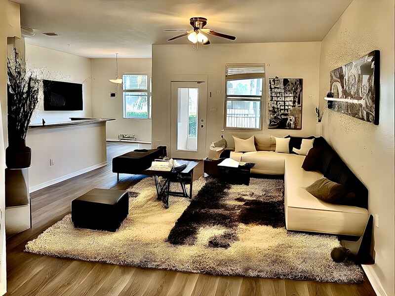 Foto principal - 1307 Priory Cir