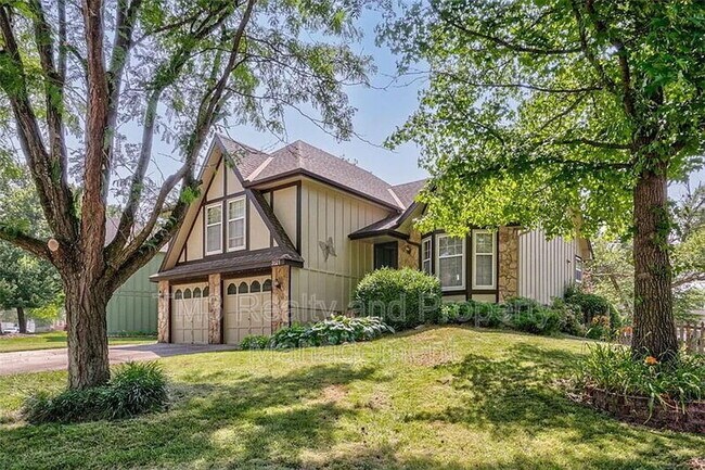 Building Photo - 3521 Remington Ln