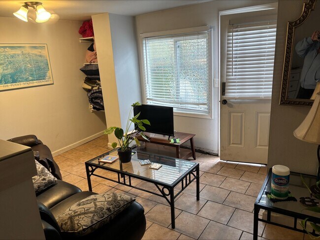 Foto del edificio - 1409 N 40th St