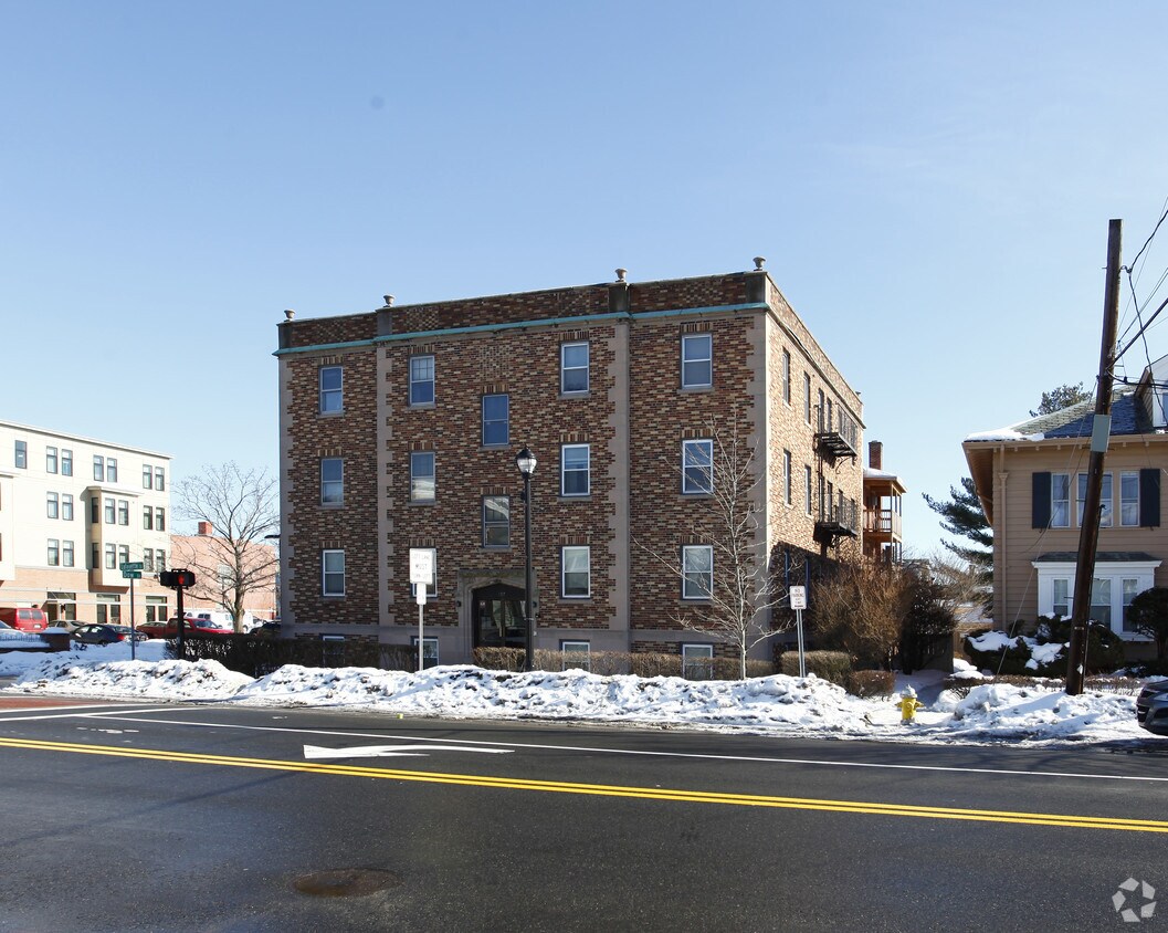 155157 Lafayette St, Salem, MA 01970 Apartments in Salem, MA