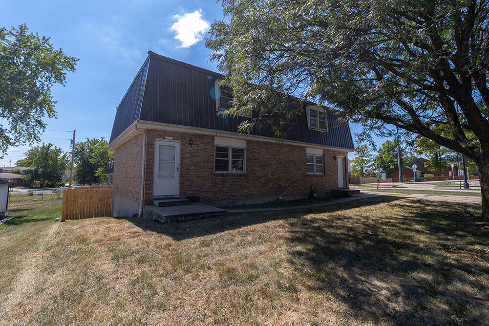 6110 E St Charles Rd, Columbia, MO 65202 Townhome Rentals in Columbia