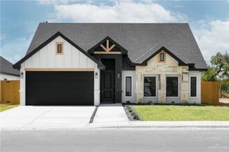 Building Photo - 4309 Xenops Ave
