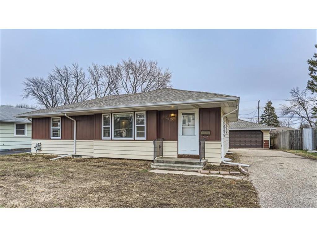 Foto principal - 7025 15th Ave S