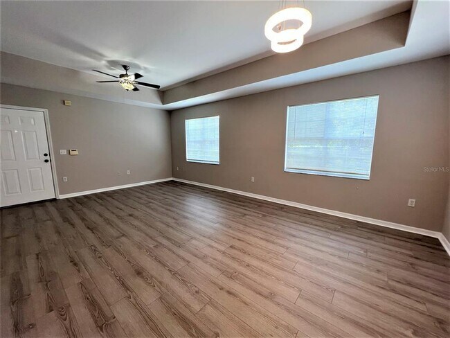 Foto del edificio - 1000 Villagio Cir
