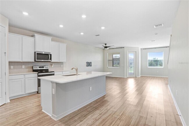 Foto del edificio - 11340 Cay Spruce Wy