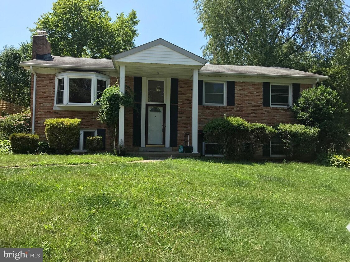 Primary Photo - 3105 Adams St