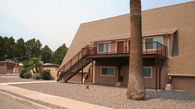 Building Photo - Mountain Vista Court