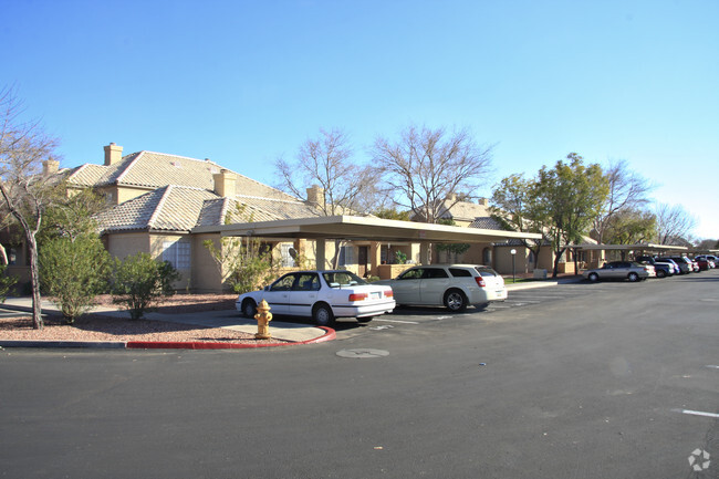 Building Photo - Sonoma Village