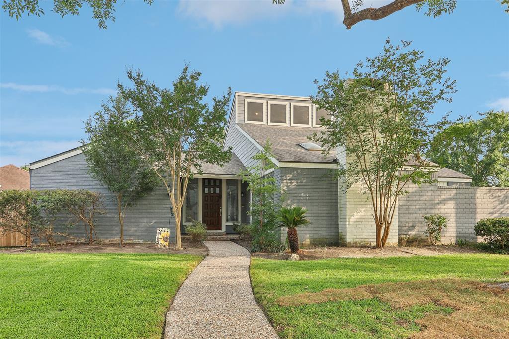 Foto principal - 14115 Briarhills Pkwy