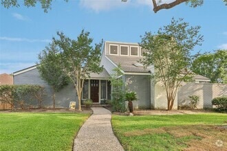 Building Photo - 14115 Briarhills Pkwy