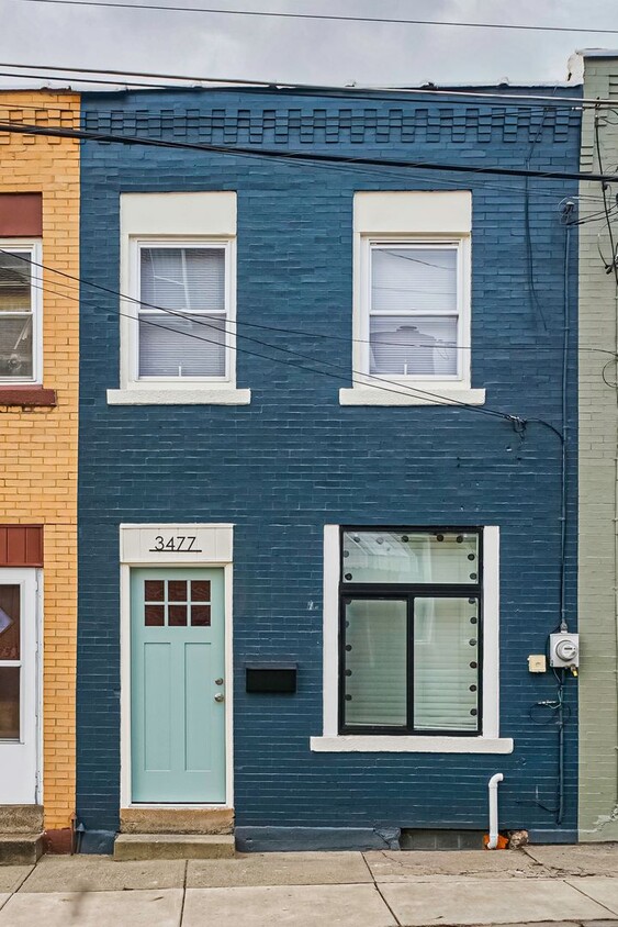 Primary Photo - Newly renovated Lawrenceville Townhome