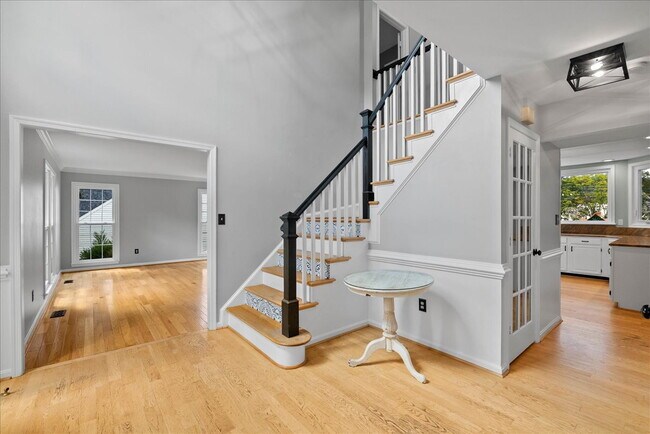 Building Photo - Stunning Fairfax Station Retreat on a Priv...