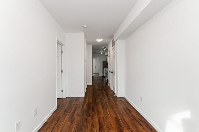 Foto del edificio - 1838 C St SE