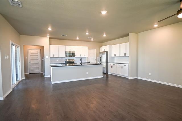 Foto del edificio - 1704 Laurel Ln