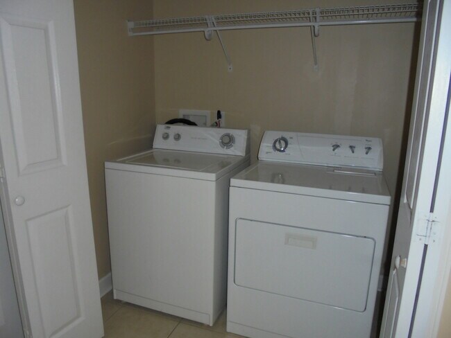 Building Photo - Eagle Landing Townhomes, Enterprise, AL
