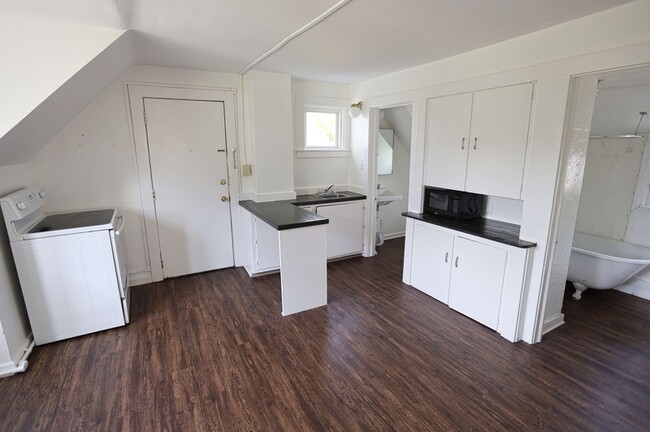 Foto del edificio - 1027 Fulton St E