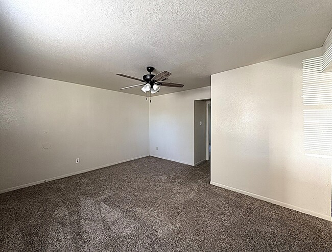 Building Photo - 207 Northern Dove Ln