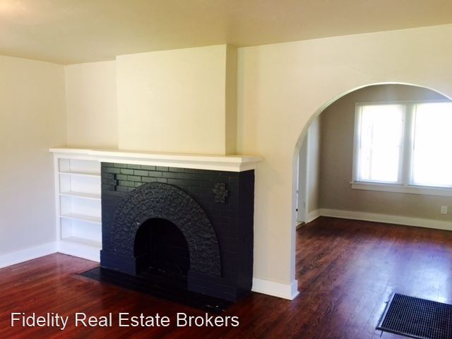 Foto principal - 2 br, 1 bath House - 2401 NW 22nd Street