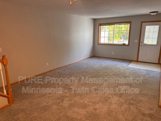 Foto del edificio - 17465 Glacier Wy