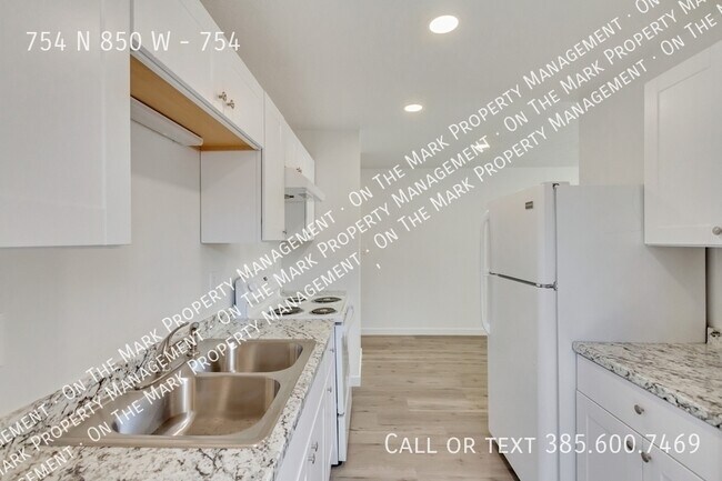 Foto del edificio - 754 N 850 W St