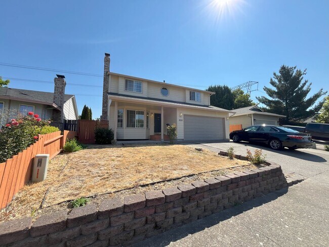 Photo - Spacious 4-Bedroom, 2.5-Bathroom Home with...