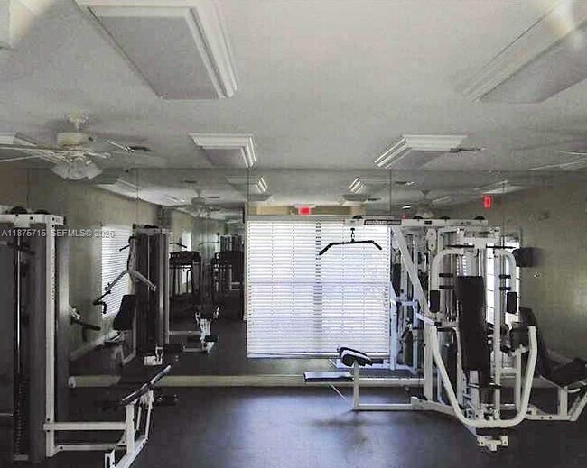 Foto del edificio - 11211 W Atlantic Blvd