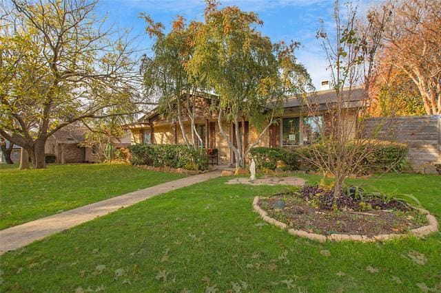 Building Photo - 10835 Hayfield Dr