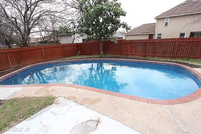 Building Photo - 3 br, 2 bath House - 10904 Humington Drive