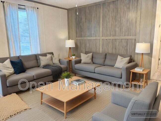 Foto del edificio - 825 1st Ave E