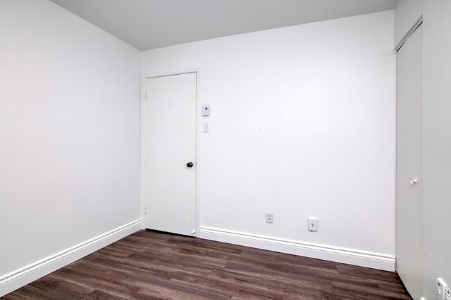 Building Photo - 3421 Rue Durocher