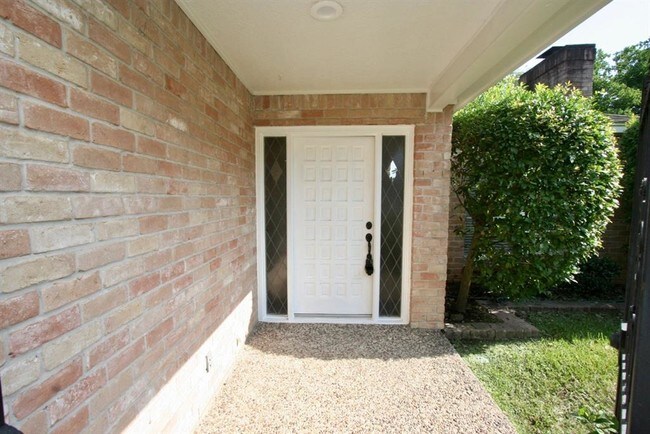 Foto del edificio - 6619 Pauma Dr