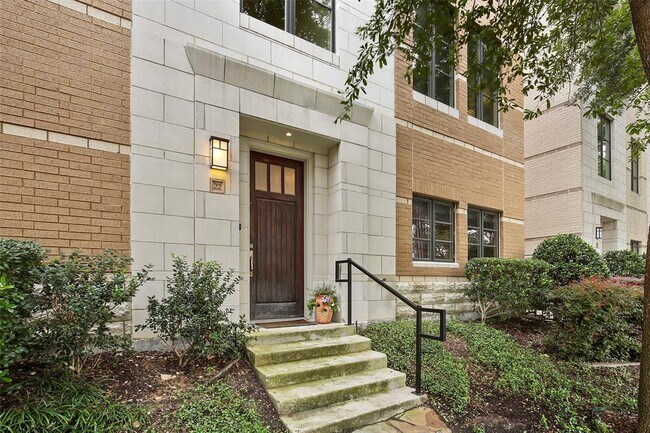 Foto del edificio - 3210 Carlisle St