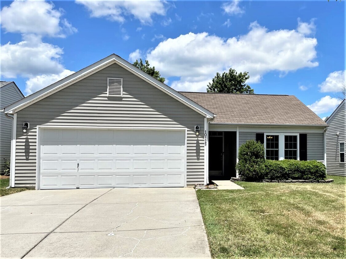 Foto principal - 10125 Orchard Grass Court