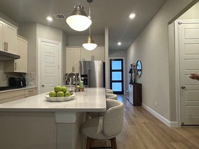 Building Photo - 8409 Soaring Sky Ln
