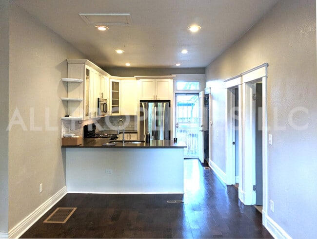 Foto del edificio - 1319 E 27th Ave