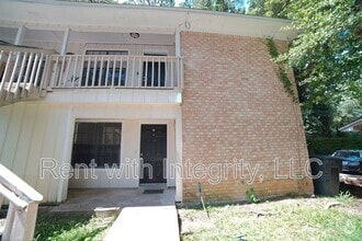 Building Photo - 1312 Nylic St