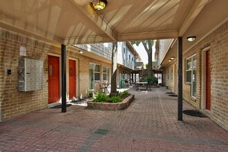 Building Photo - 1416 Hawthorne St