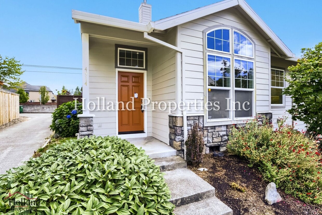 Photo - 4914 NW Huserik Dr