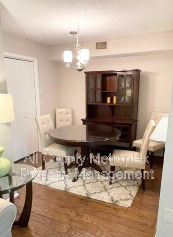 Building Photo - 891 Dublin Dr