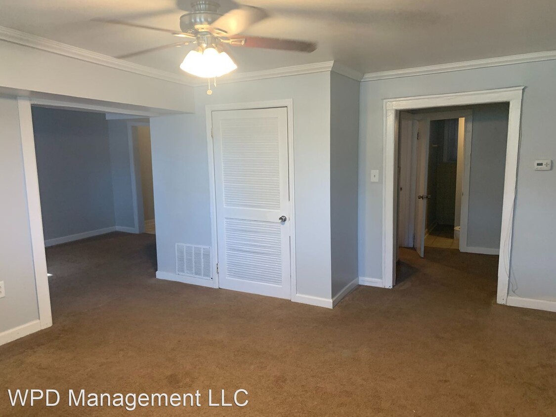 Foto principal - 8157 S King Dr