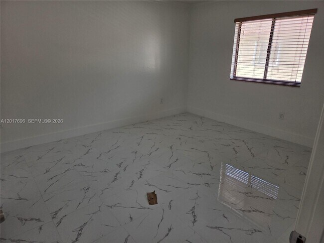 Foto del edificio - 7275 W 24th Ave