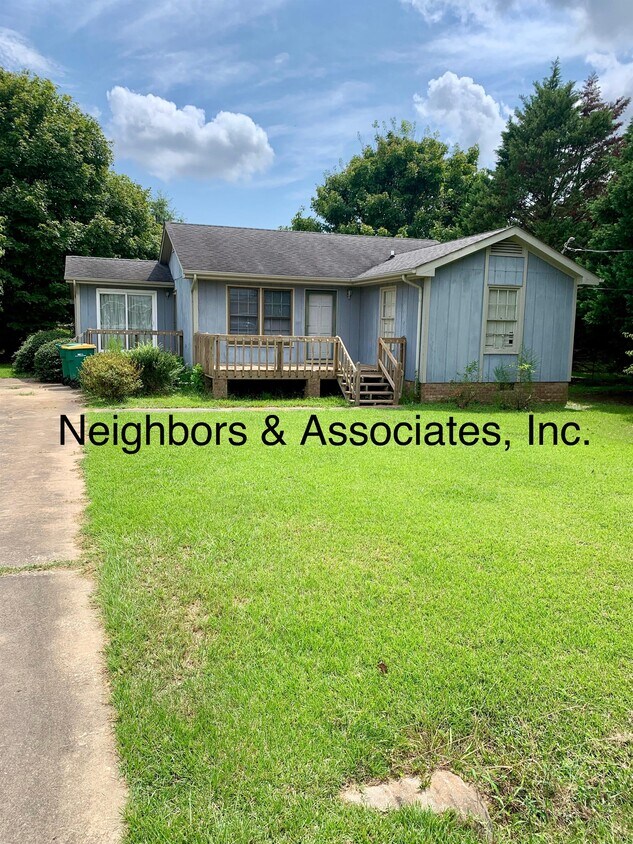 41 Maple St, Coats, NC 27521 House Rental in Coats, NC