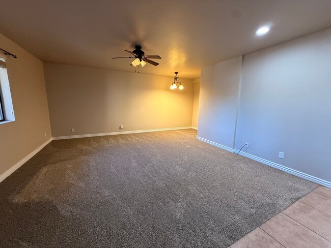 Building Photo - Cozy Flagstaff Rental