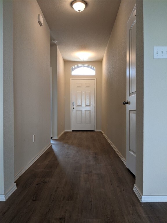 Foto del edificio - 207 Nathaniel Dr