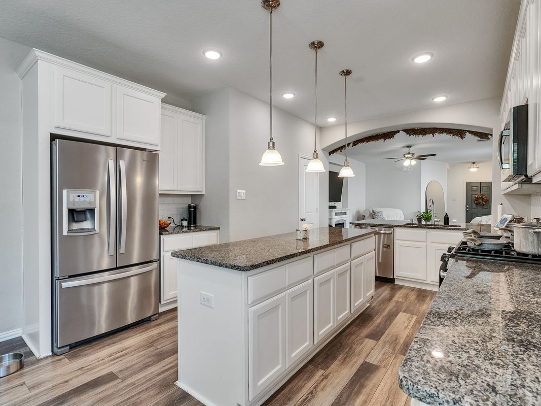 Building Photo - 29859 Woodsons Edge Way