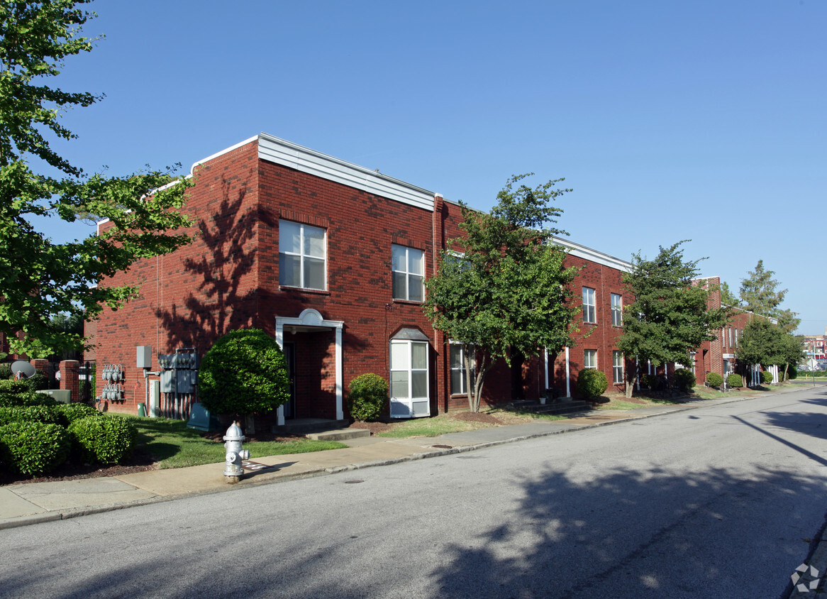 Primary Photo - Owens Place Townhomes