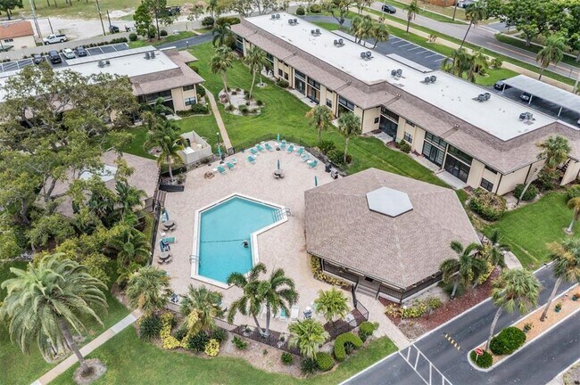 Building Photo - 12300 Vonn Rd